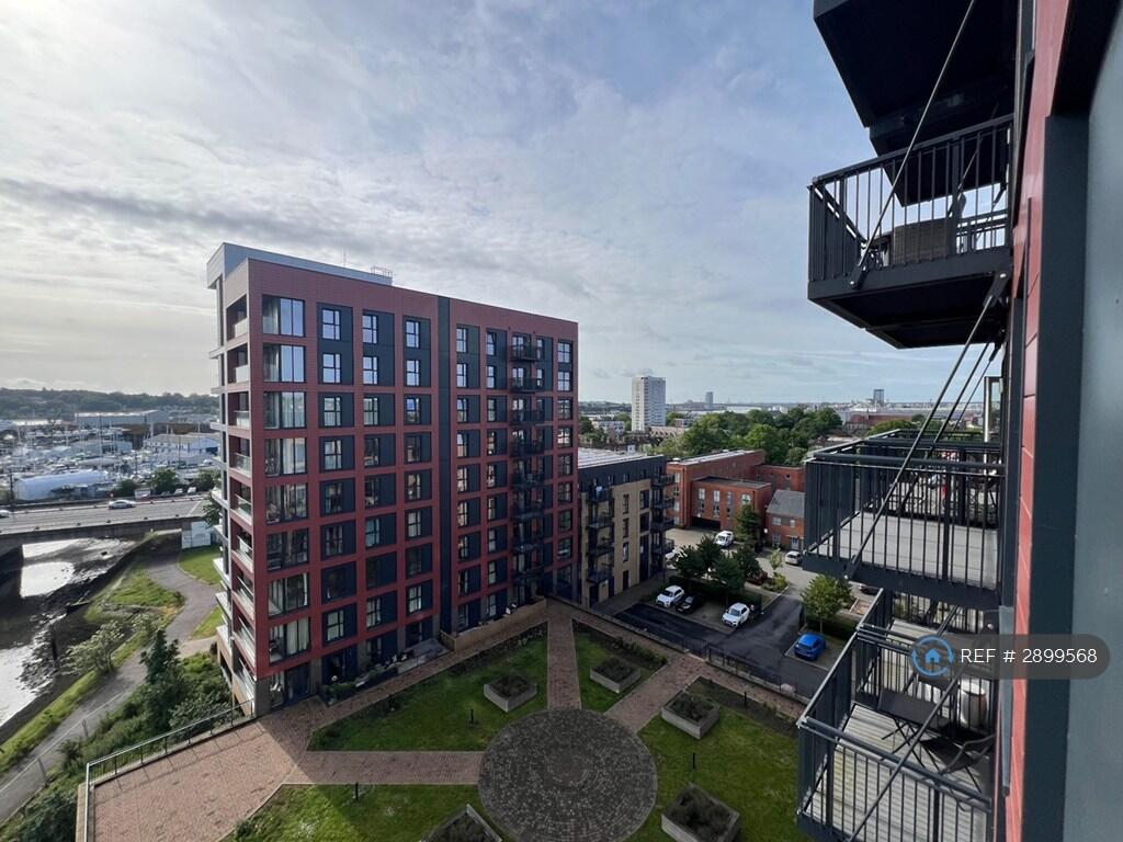 Main image of property: Granada House, Southampton, SO14
