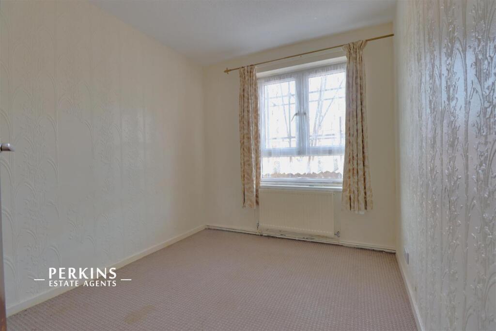 Greenford, UB6 photo 3