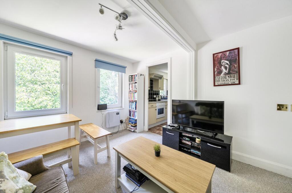 Main image of property: Ashenden Walk, Tunbridge Wells, TN2