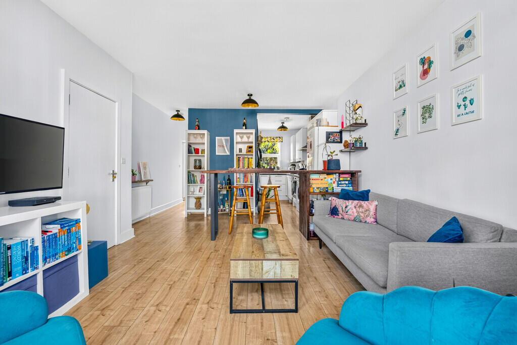 Apartment in London, The Sandlings Estate, Harringay - View 5