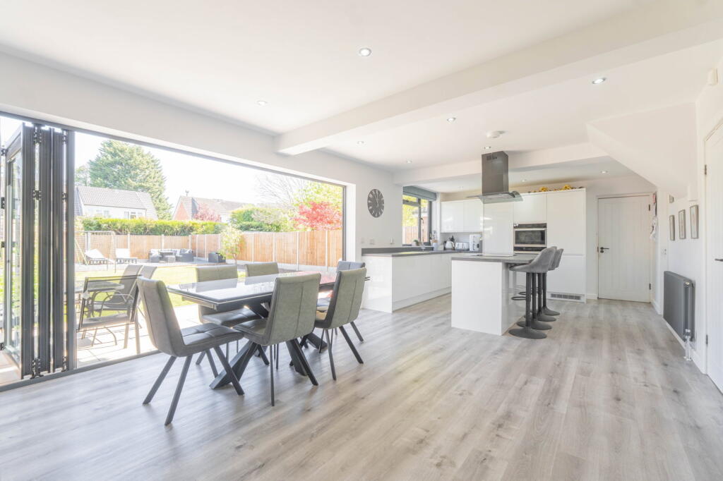 House in Solihull, West Midlands - View 4