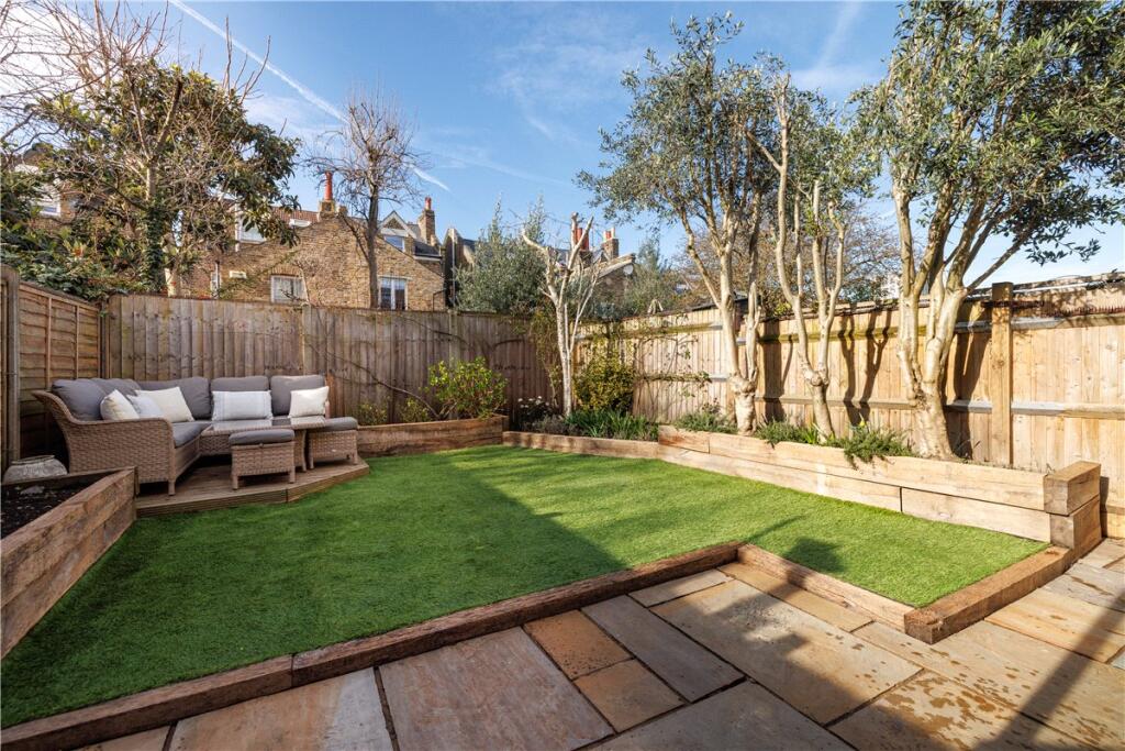 Main image of property: Birdhurst Road, London, SW18