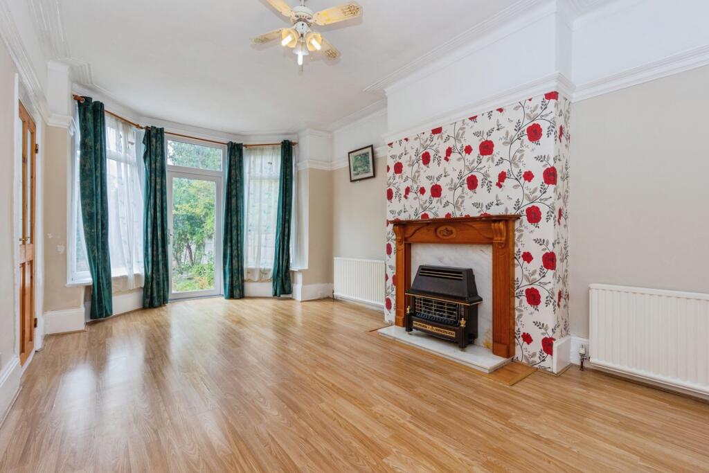 House in Manchester, Whalley Range - View 4