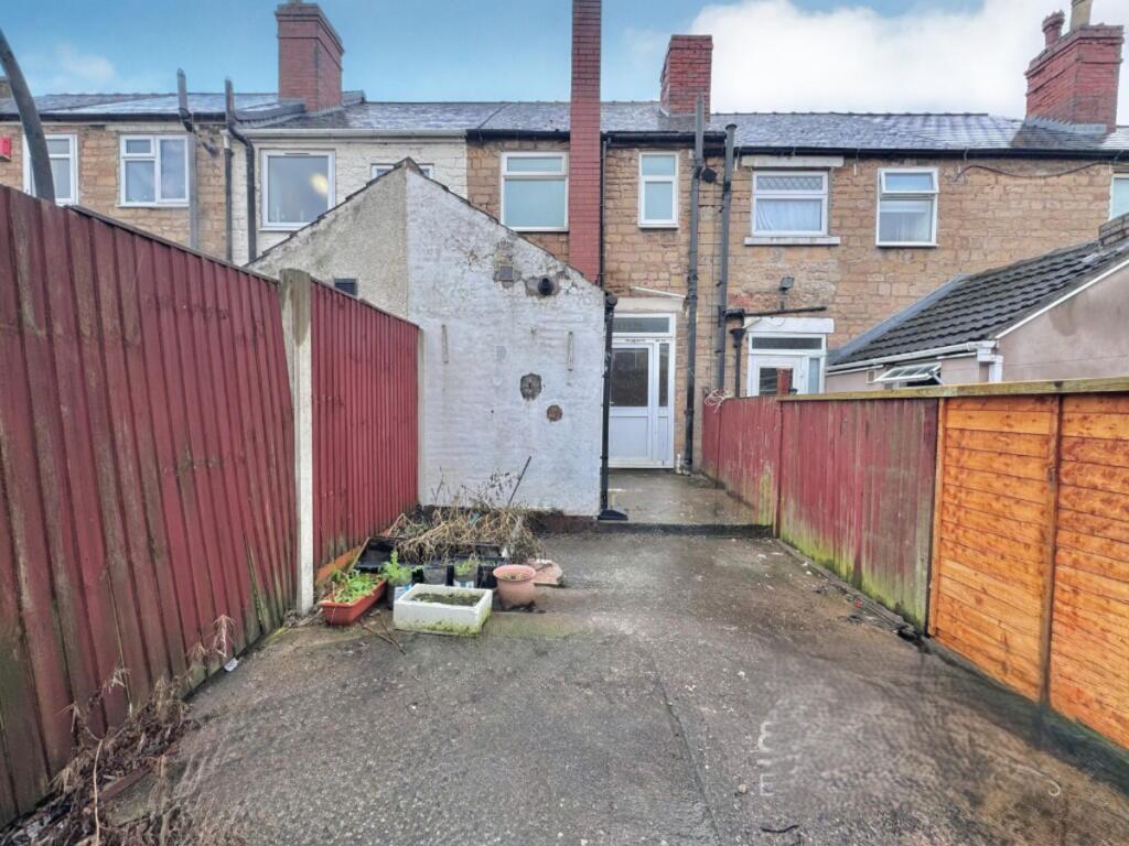 Property photo 8