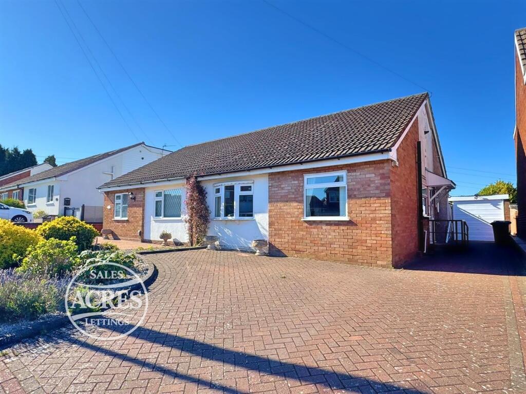 Main image of property: Beechcroft Crescent, Streetly, Sutton Coldfield
