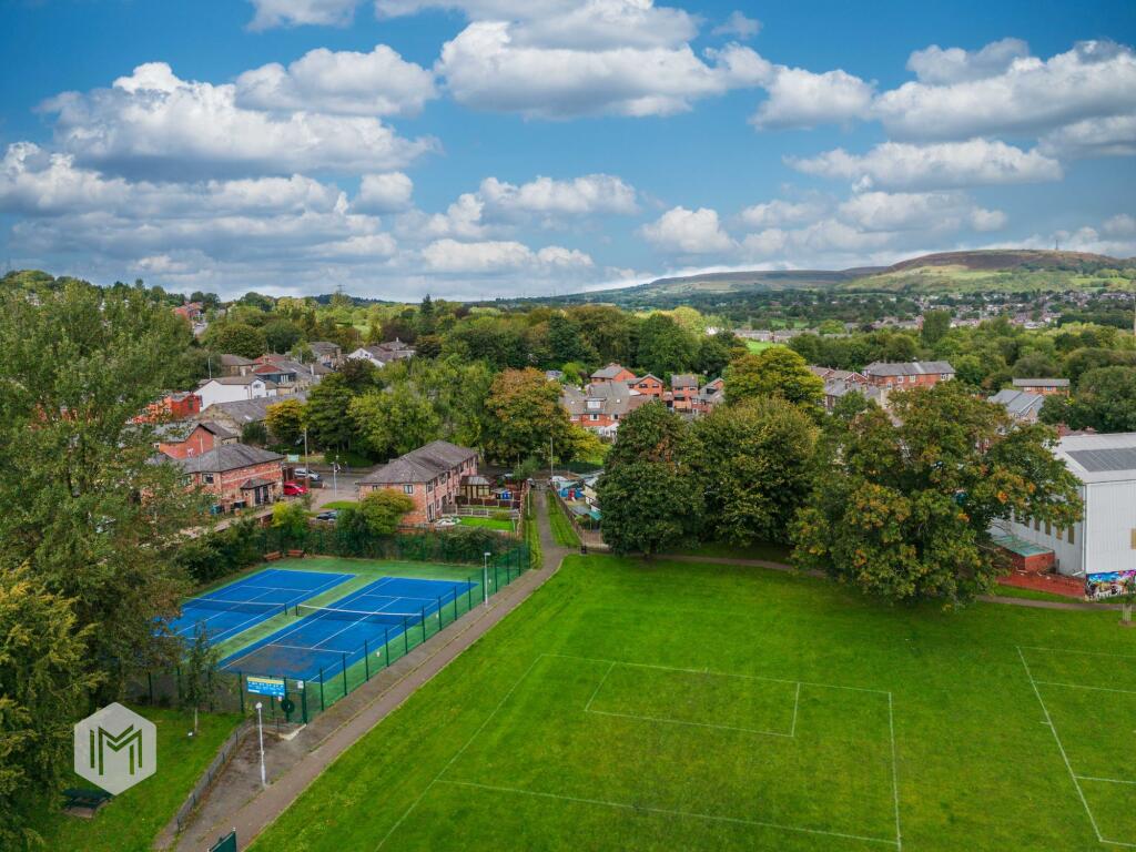 House in Bolton - View 4