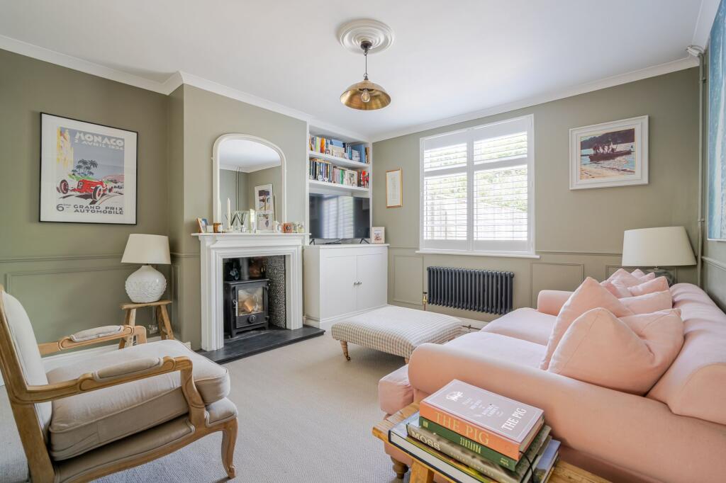 Portnall Cottages, Sunningdale photo 3
