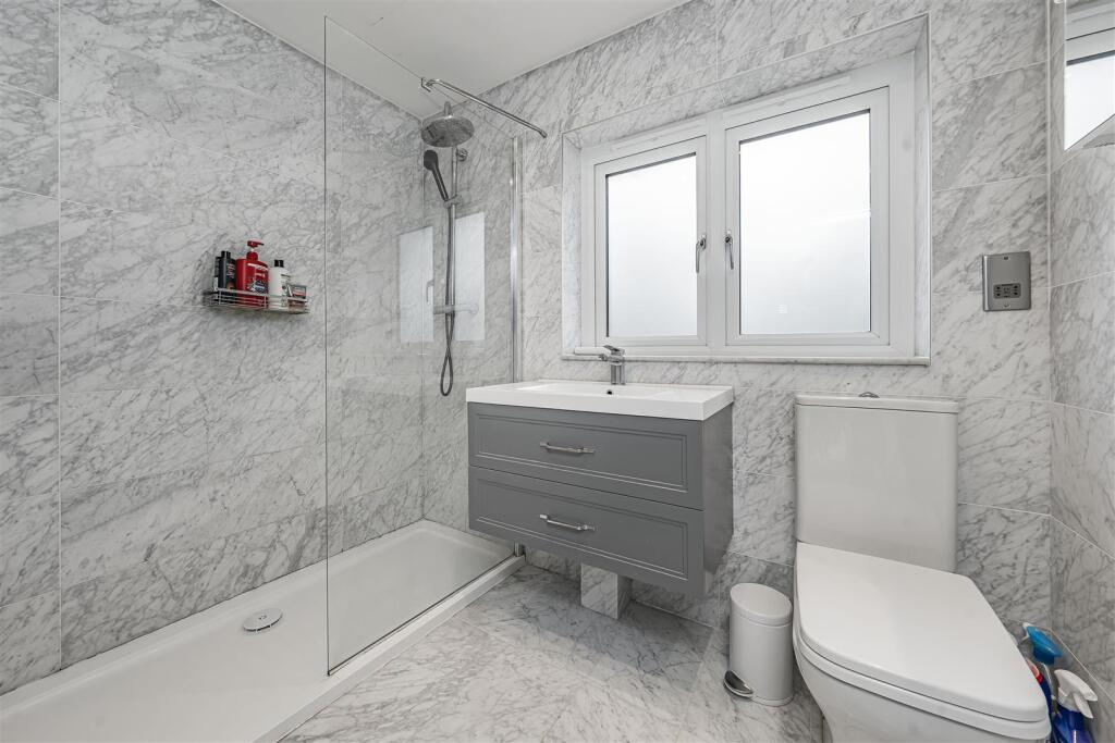 Additional image 15 of Hamilton Close, Bricket Wood, St. Albans