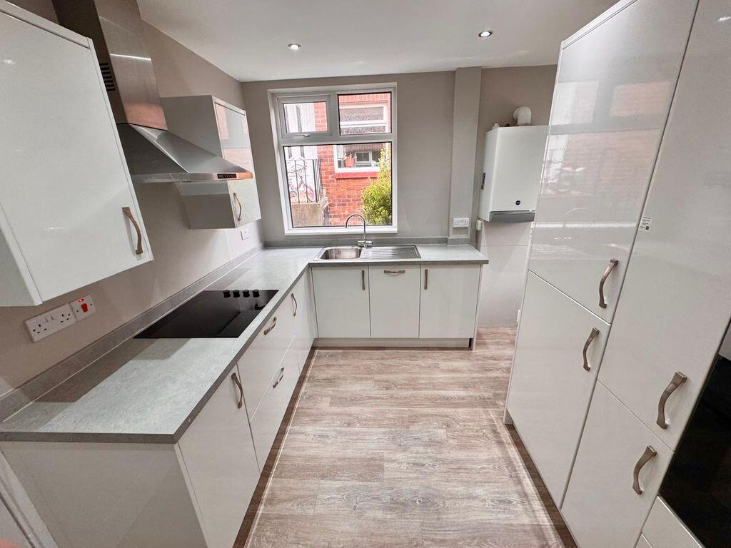 Apartment in Newcastle upon Tyne, Tyne and Wear - View 4