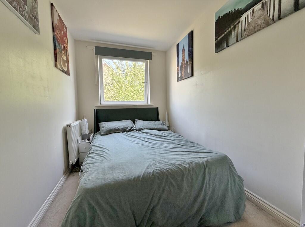Apartment in Portsmouth - View 6