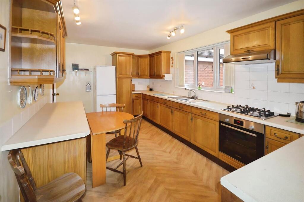 House in Crewe - View 5