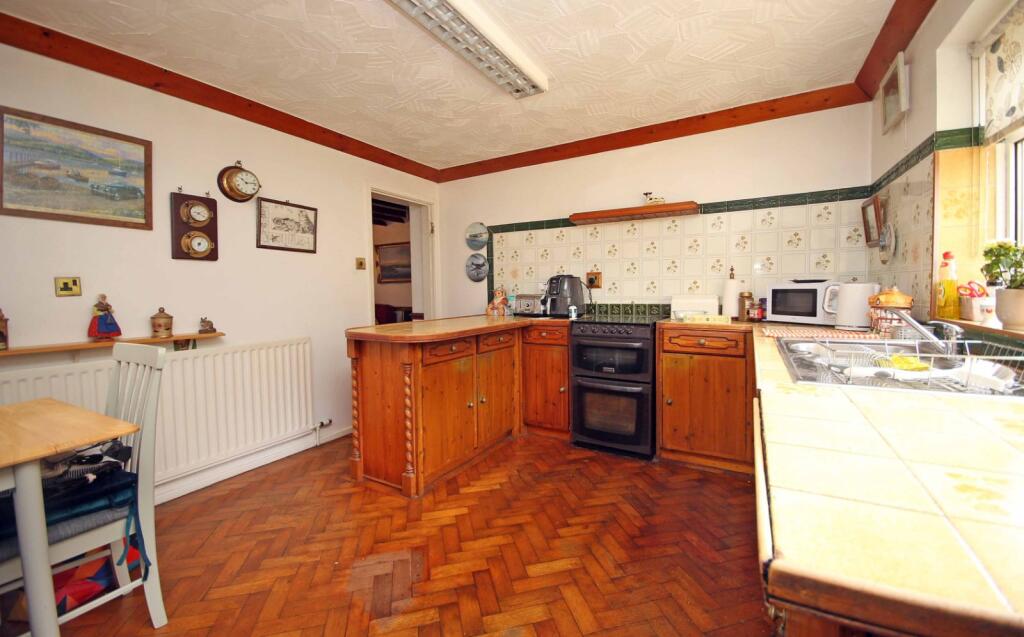 House in Llandudno - View 5