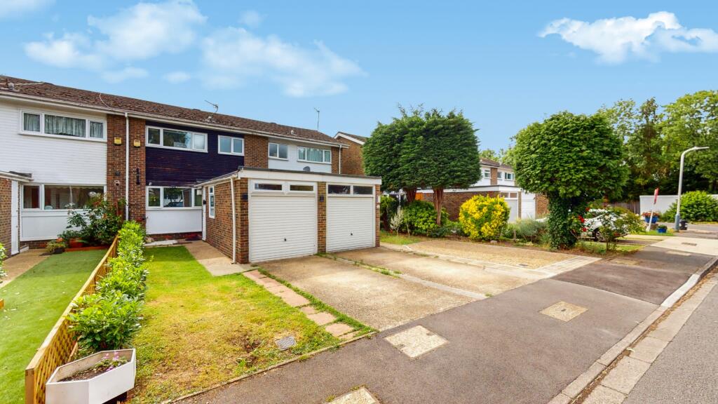 Main image of property: Farthings Close, Pinner, Greater London, HA5 2QR