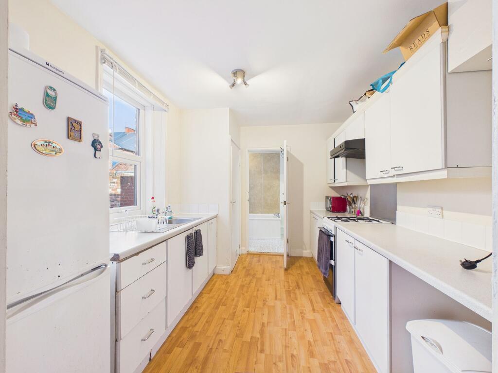 Apartment in Newcastle upon Tyne, Jesmond - View 3