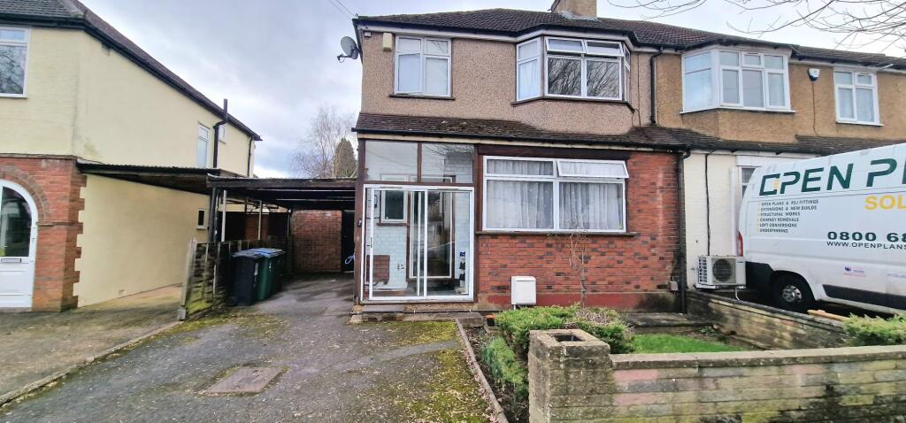 Main image of property: Purbrock Avenue, Watford, WD25