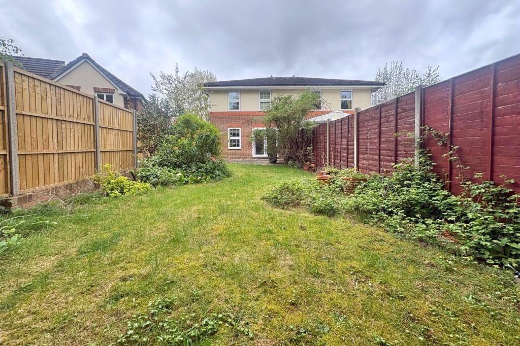 House in Waverley, Farnham - View 3