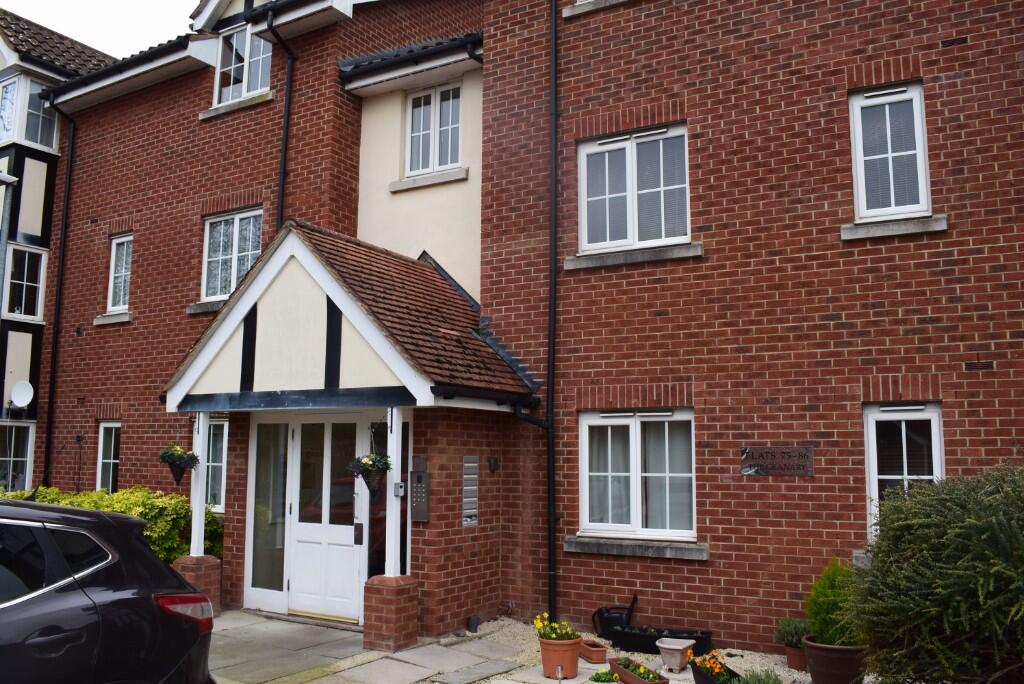 Main image of property: The Granary, SG12