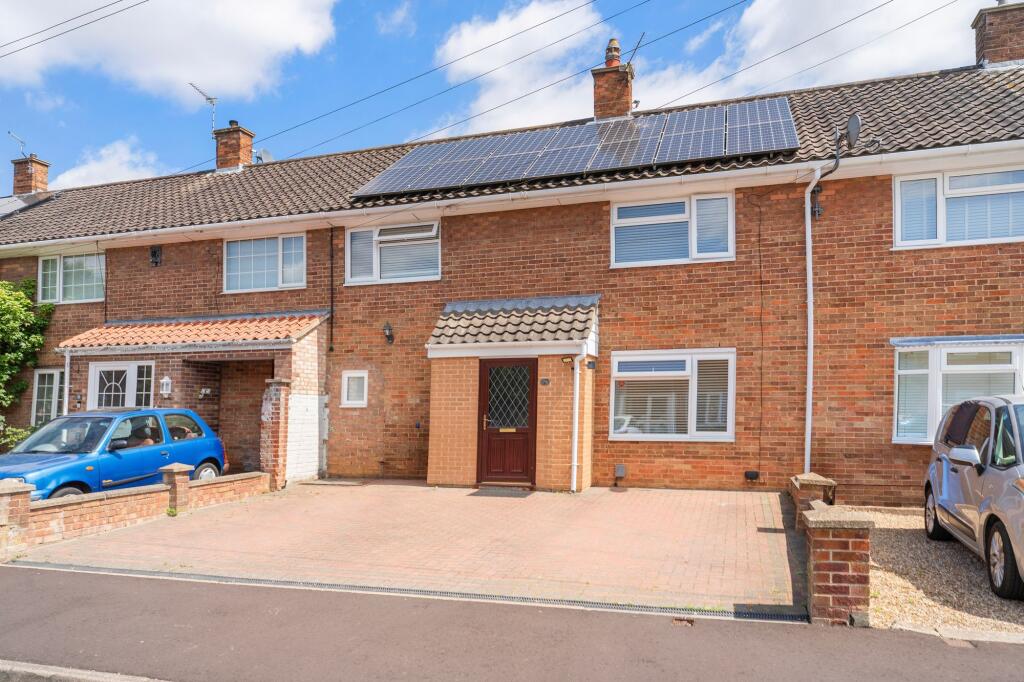 Main image of property: Barclay Green, Heartsease