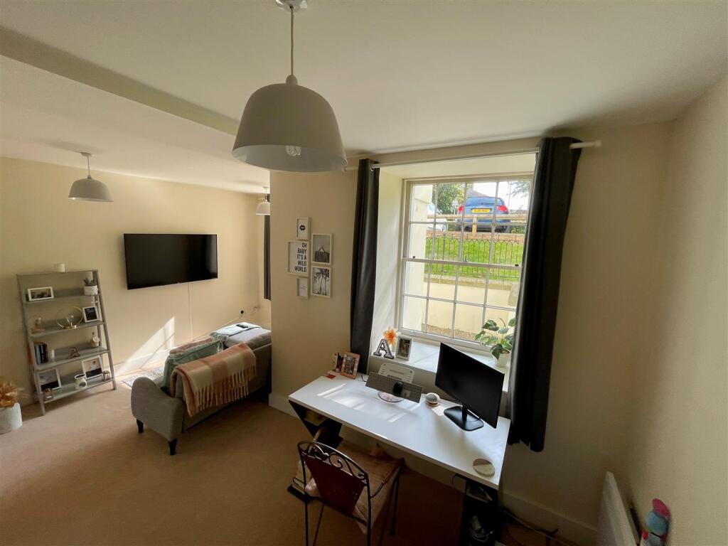 Apartment in Gloucester, Wotton Pitch - View 4