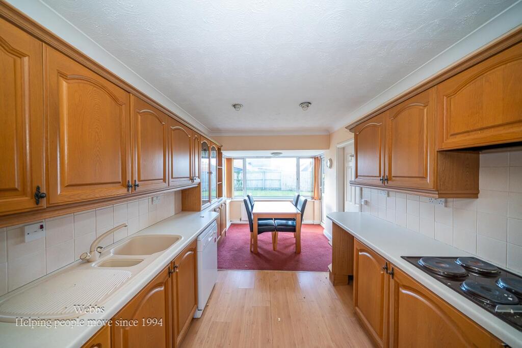 Lambourn Close, Bloxwich, Walsall photo 3