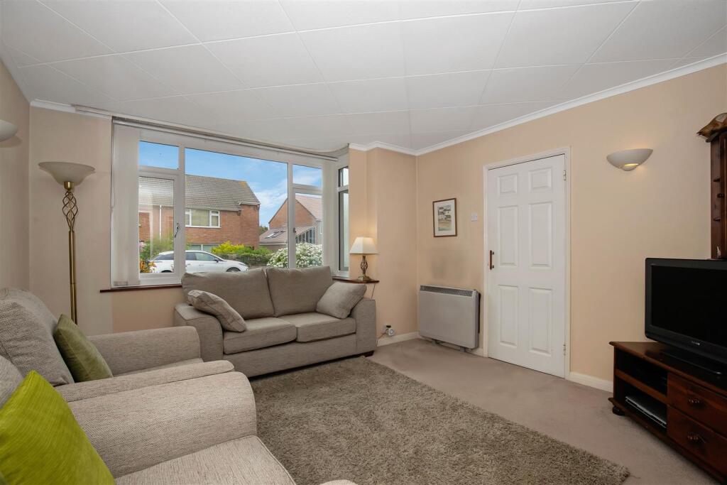 Huckford Road, Winterbourne, Bristol photo 4