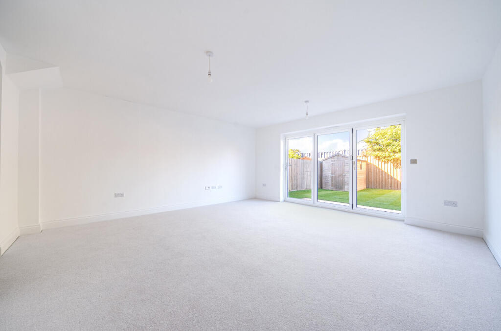 House in Brighton - View 4
