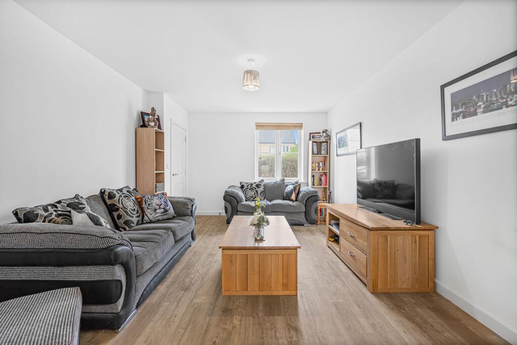 House in Oxford - More