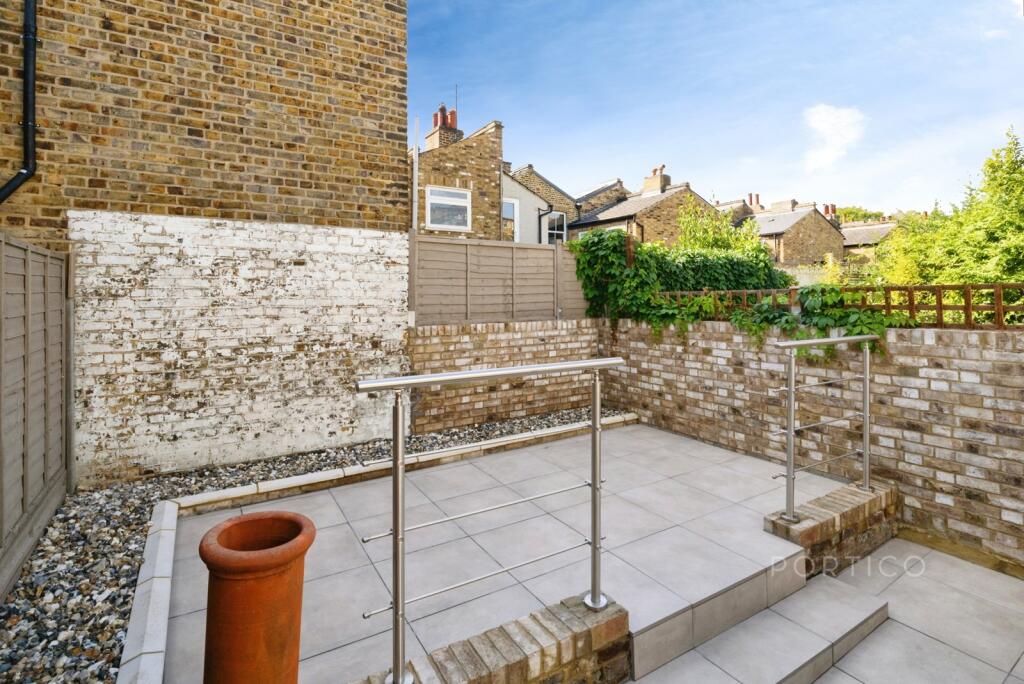 House in London - More
