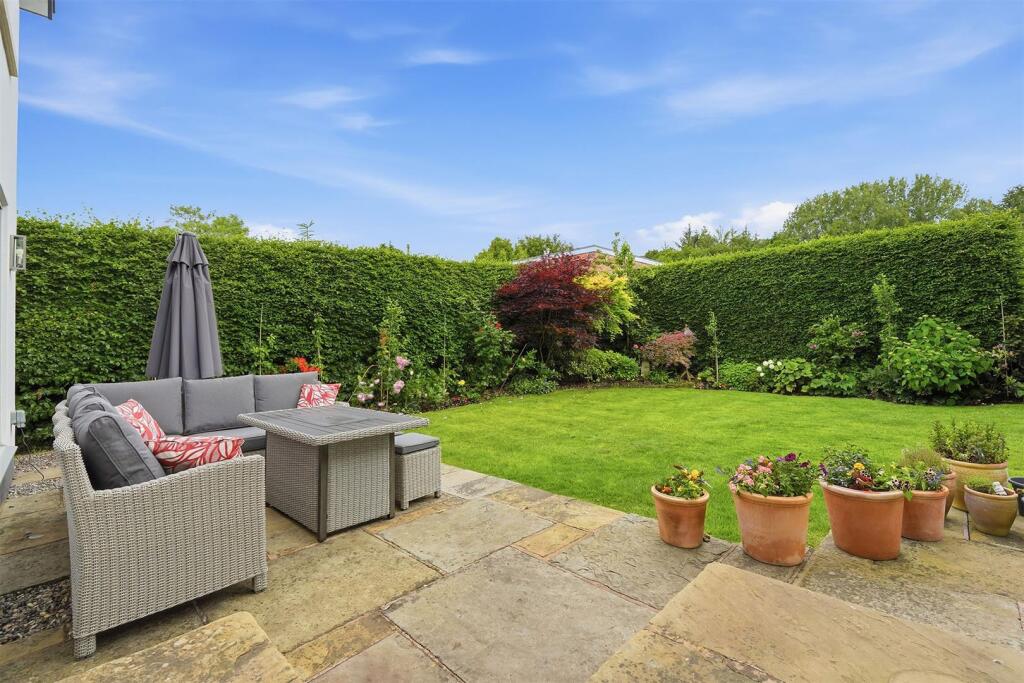 Bollin Grove, Prestbury, Macclesfield - View 5