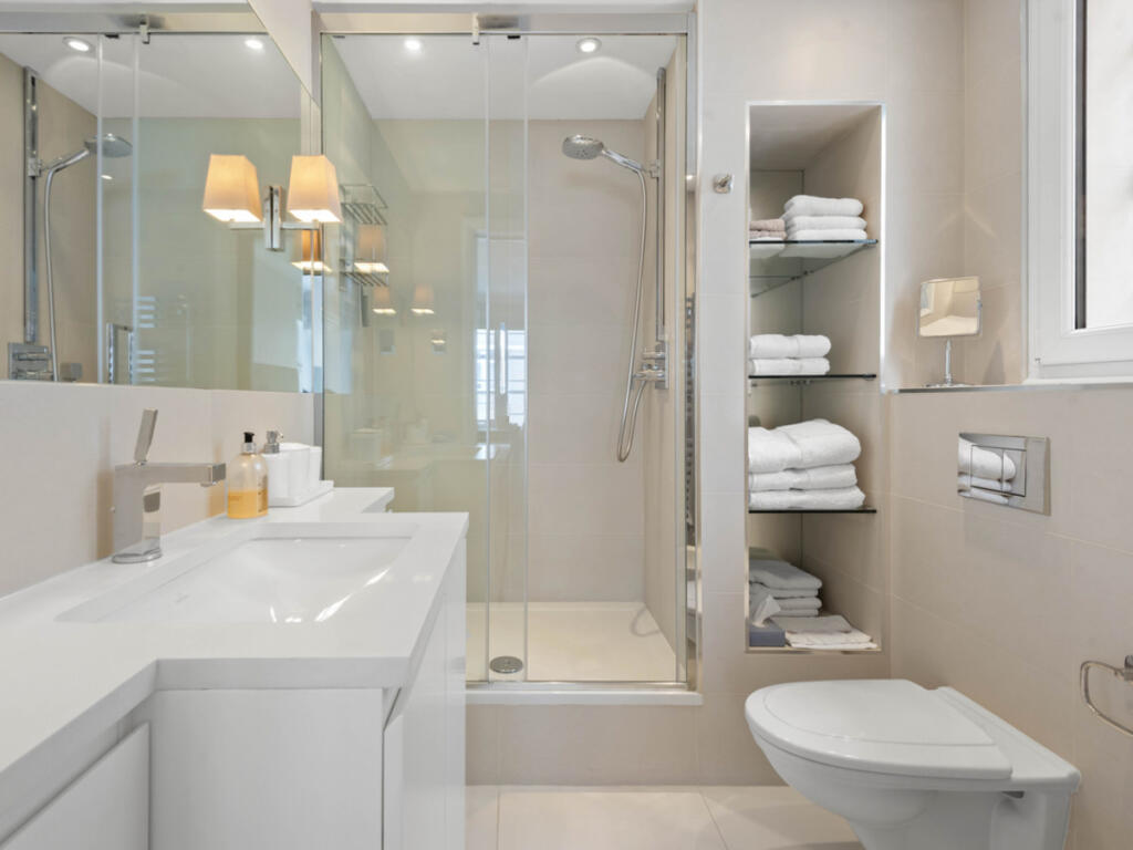 Apartment in London - More