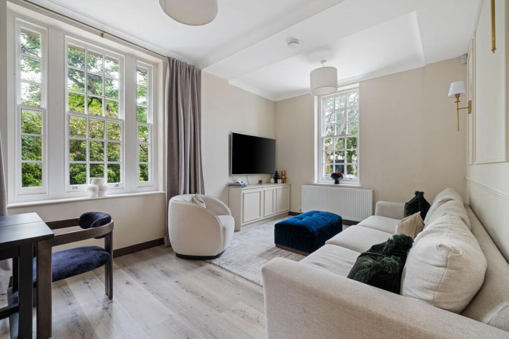 Main image of property: White Cross Place , Aldershot, Hampshire, GU11