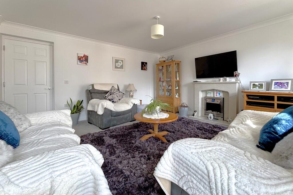 Nutbeem Road, Eastleigh, SO50 photo 4