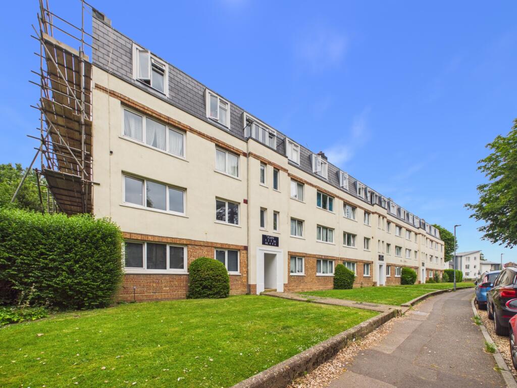 Main image of property: Park Mansions, Magdala Road Cosham, Cosham, Portsmouth