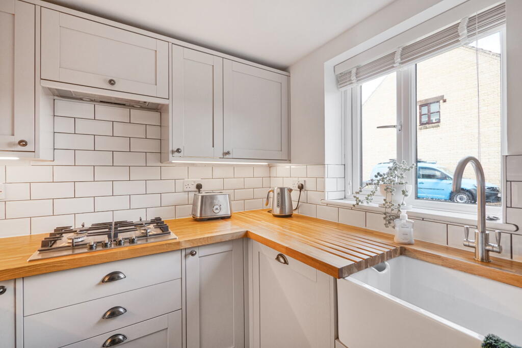 Atworth Court, Atworth, SN12 8LZ photo 4