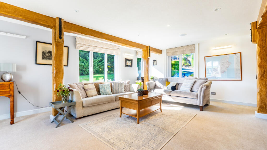 Ravenswood, 27 Farmhill Park, Douglas, IM2 2EE photo 5