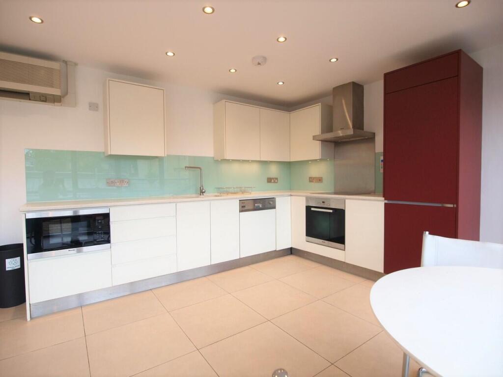 2 bedroom house for rent