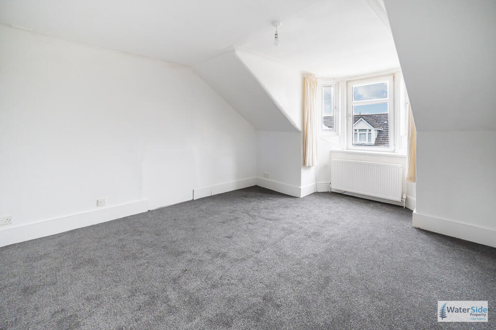Apartment in Paisley - More