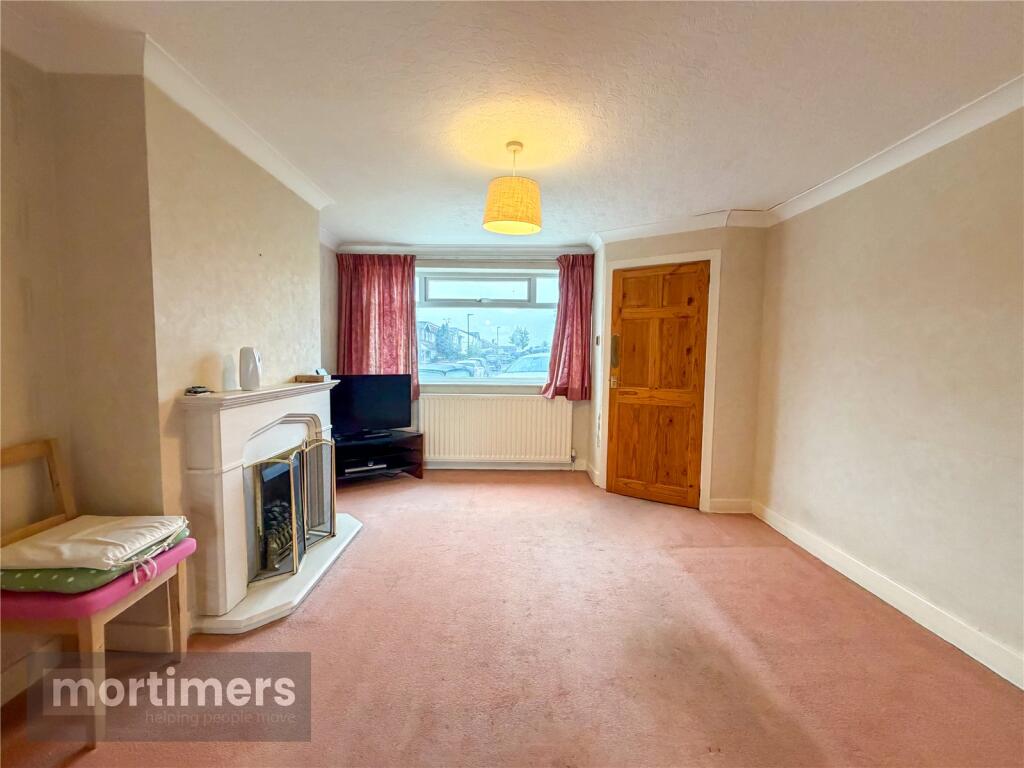 House in Blackburn, Four Lane Ends - View 3