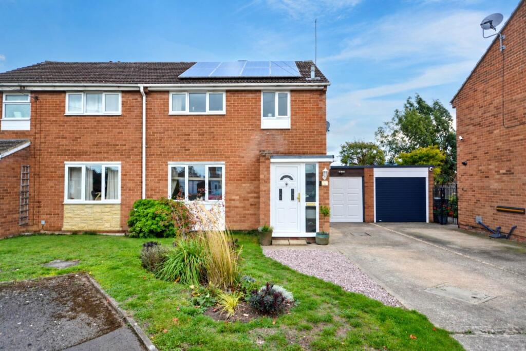 3-bed semi-detached on Bredon, Tewkesbury, Gloucestershire, £315,000
