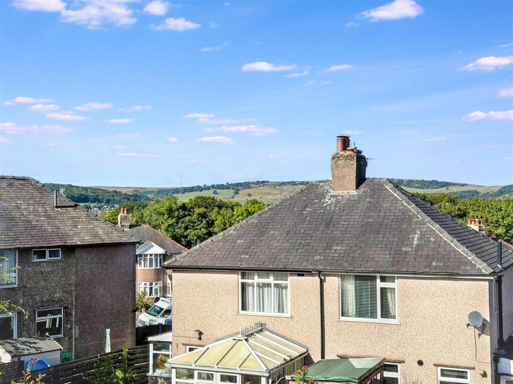 House in High Peak, Buxton - View 2