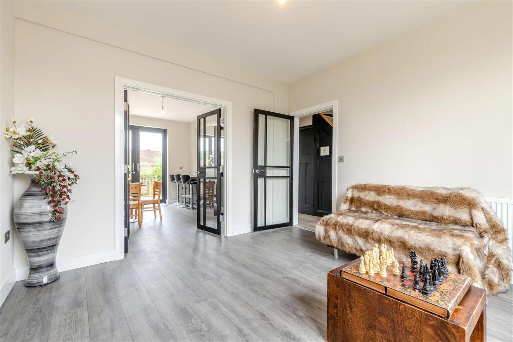 House in Mansfield, Berry Hill - View 3