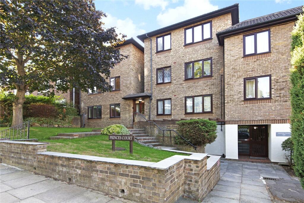 Main image of property: Dukes Avenue, New Malden, Surrey, KT3