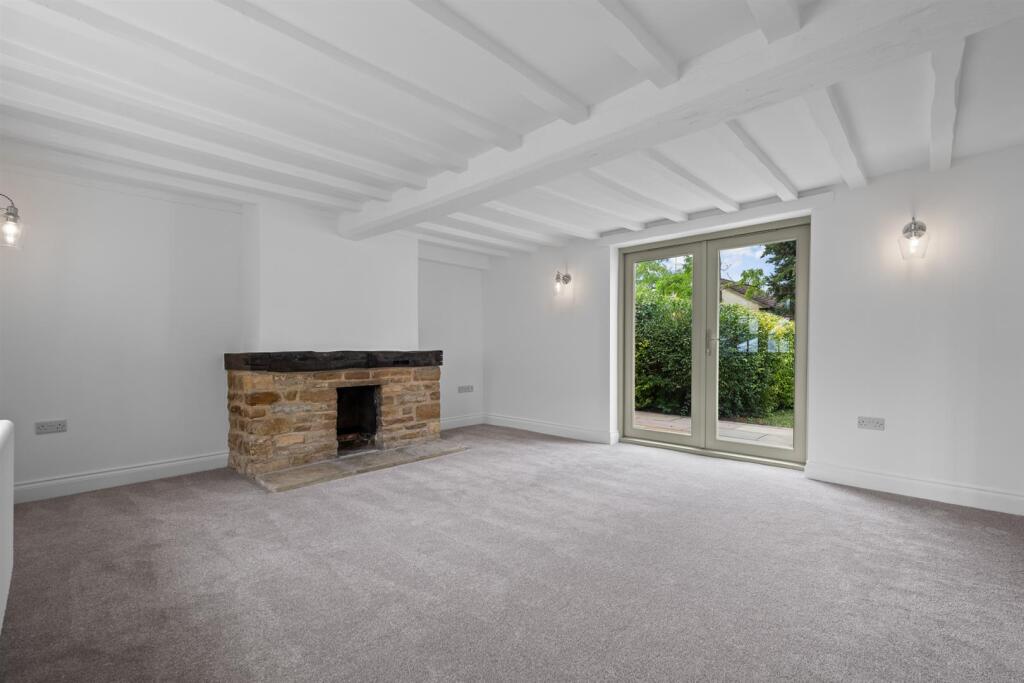 Castle View Road, Easthorpe - View 3