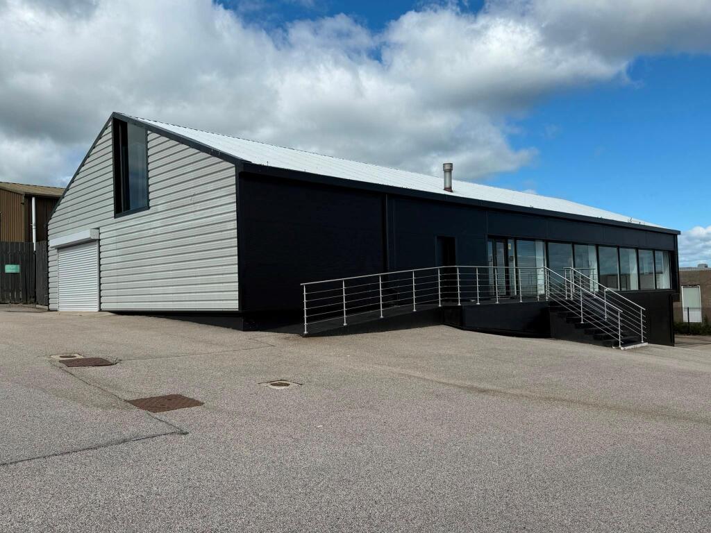 Main image of property: 8 Craigshaw Place, West Tullos Industrial Estate, Aberdeen, AB12