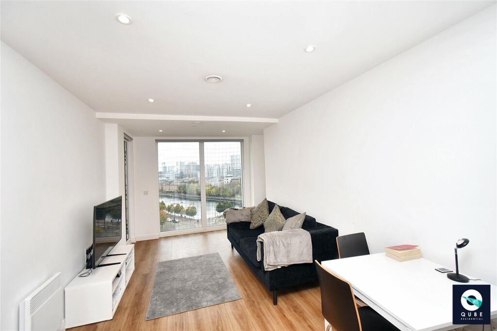 2-bed other on The Gateway, 15 Trafford Rd, Salford, M5, £169,000