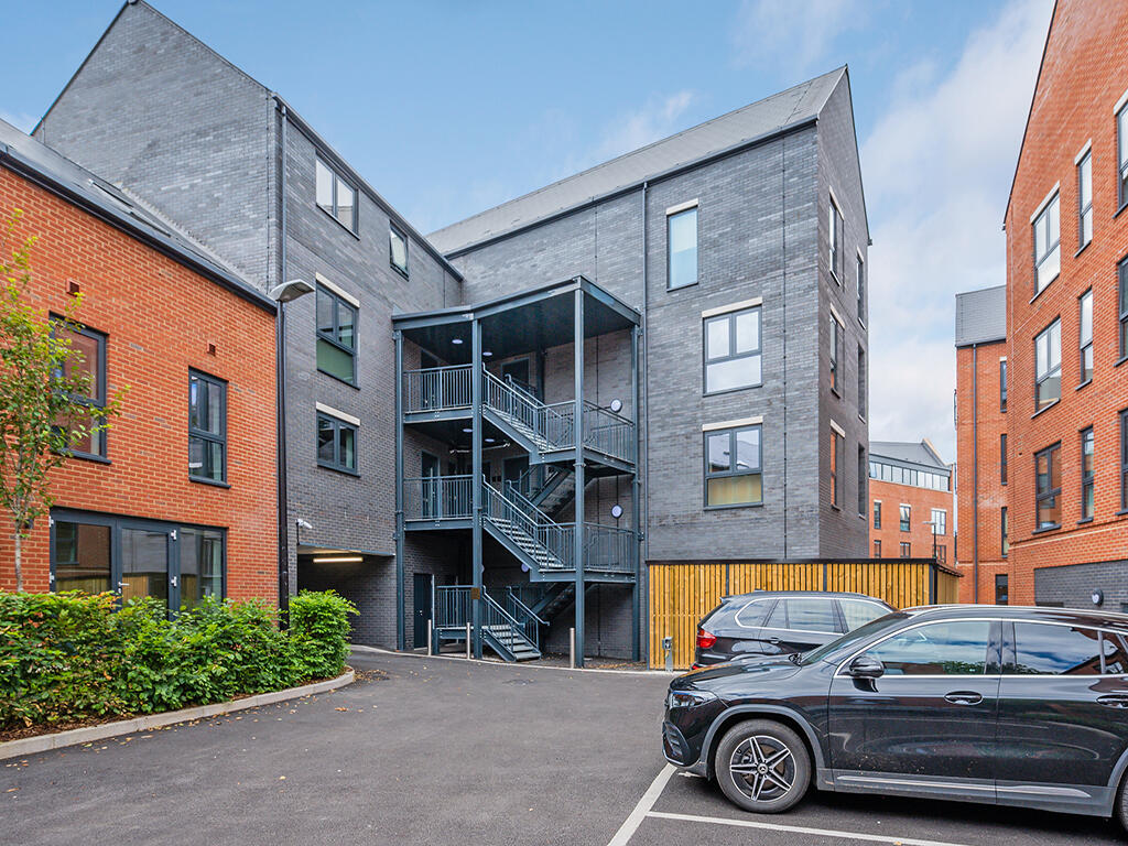 Main image of property: Weavers Yard, Newbury Newbury RG14