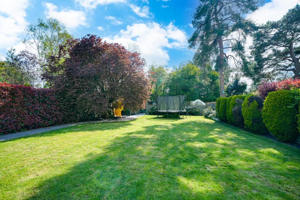House in St Albans, Bernards Heath - View 4