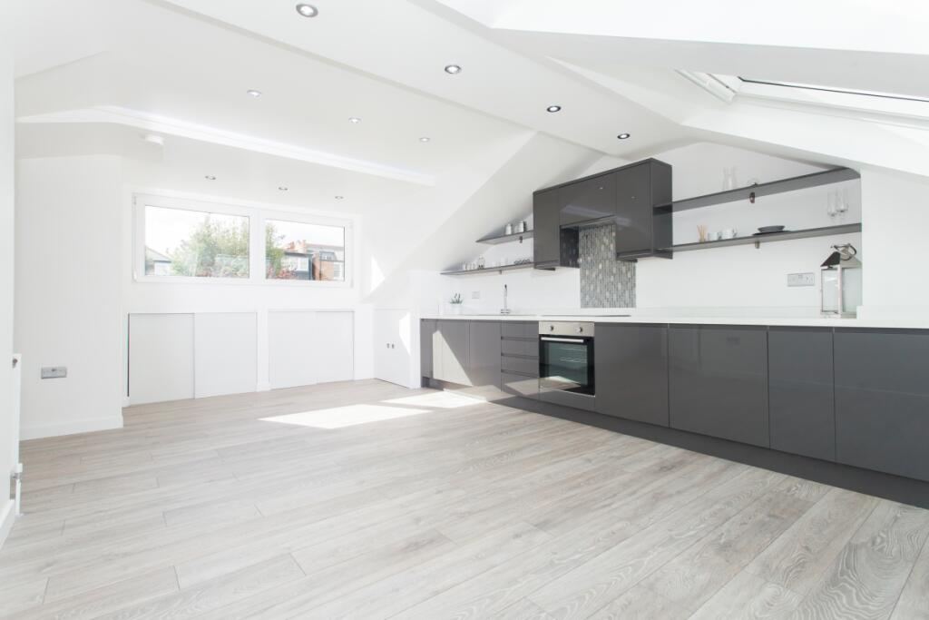 Main image of property: Methuen Park London N10