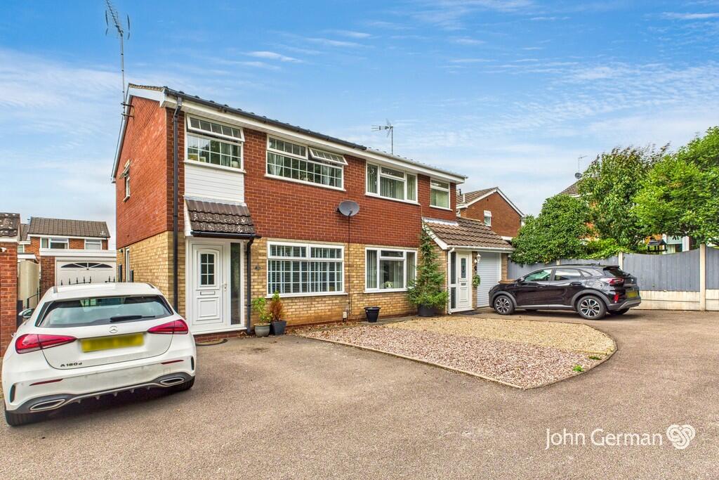3-bed semi-detached on Sharnbrook Grove, Stafford, £239,995
