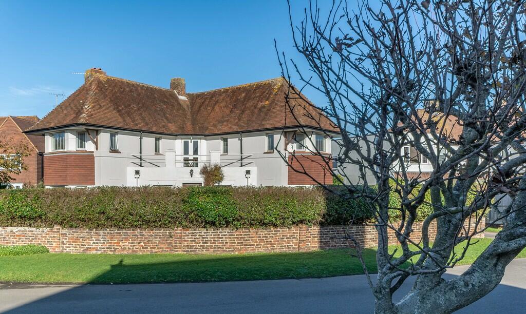 5-bed detached on Sea Drive, Felpham, £1,350,000